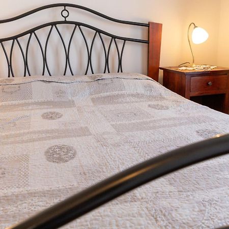 Apartmani Trlaja Vodice Kültér fotó