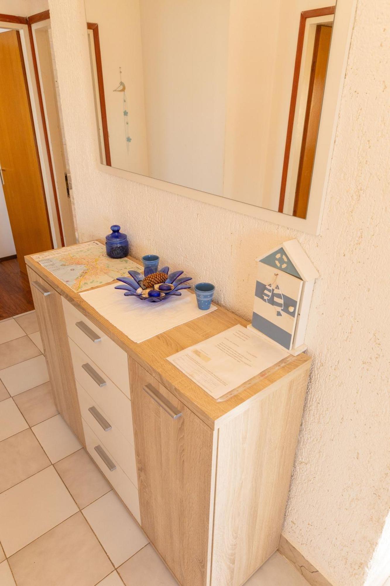Apartmani Trlaja Vodice Kültér fotó