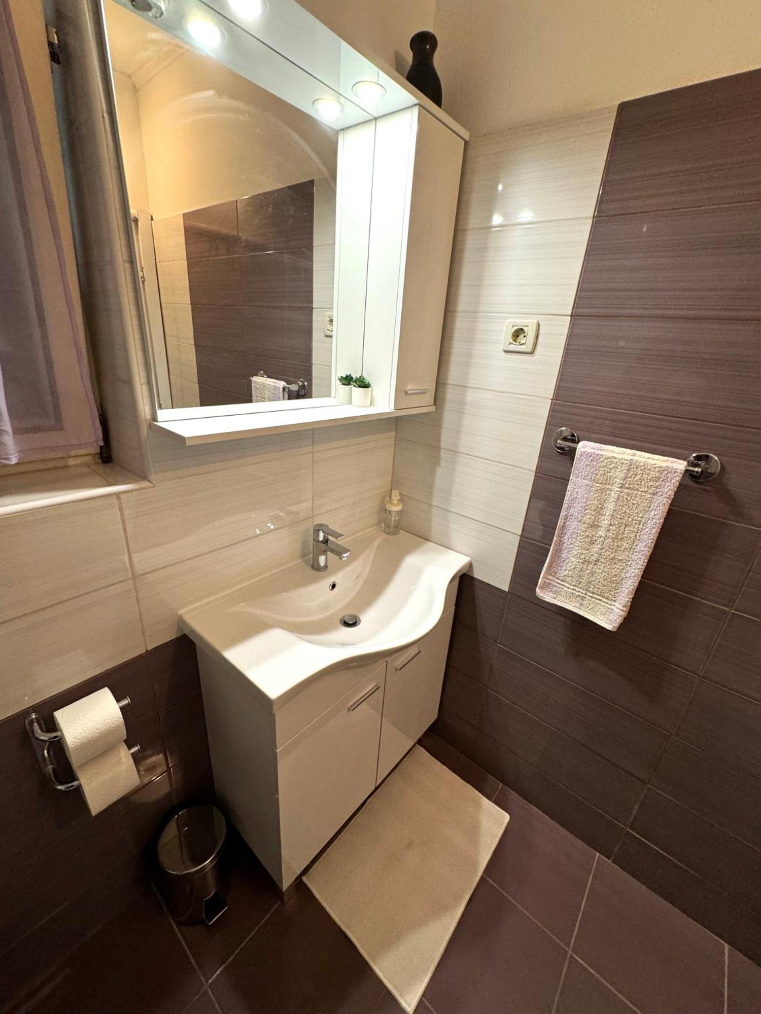 Apartmani Trlaja Vodice Kültér fotó