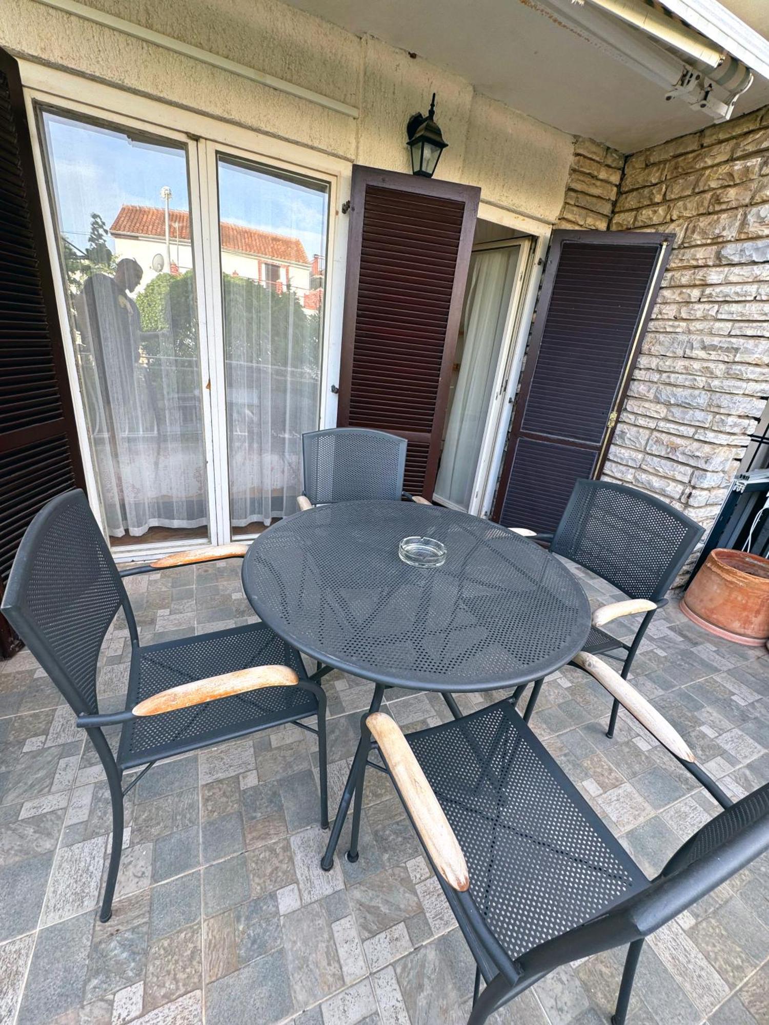 Apartmani Trlaja Vodice Kültér fotó
